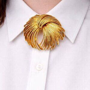 Iconic vintage Monet fireworks brooch, gold tone metal, signed 60's